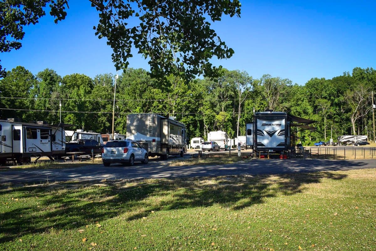 Quilly's Magnolia RV Park