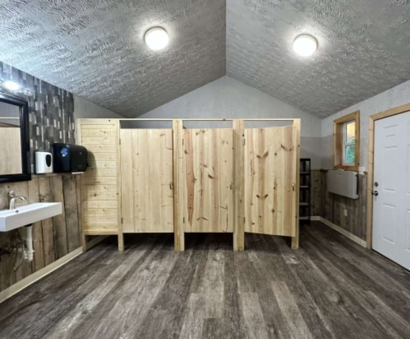 Leaning Tree Cafe and Campground