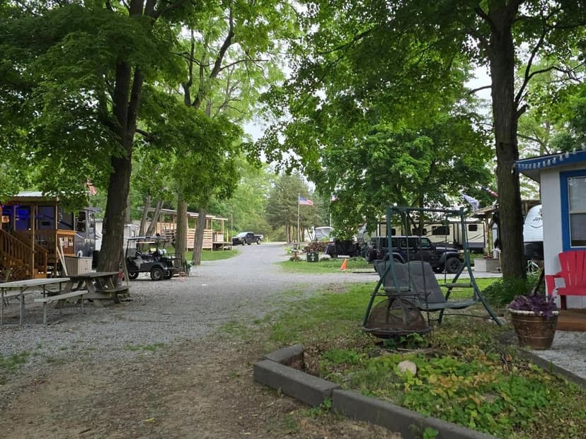 Lake Freeman Campground & Marina