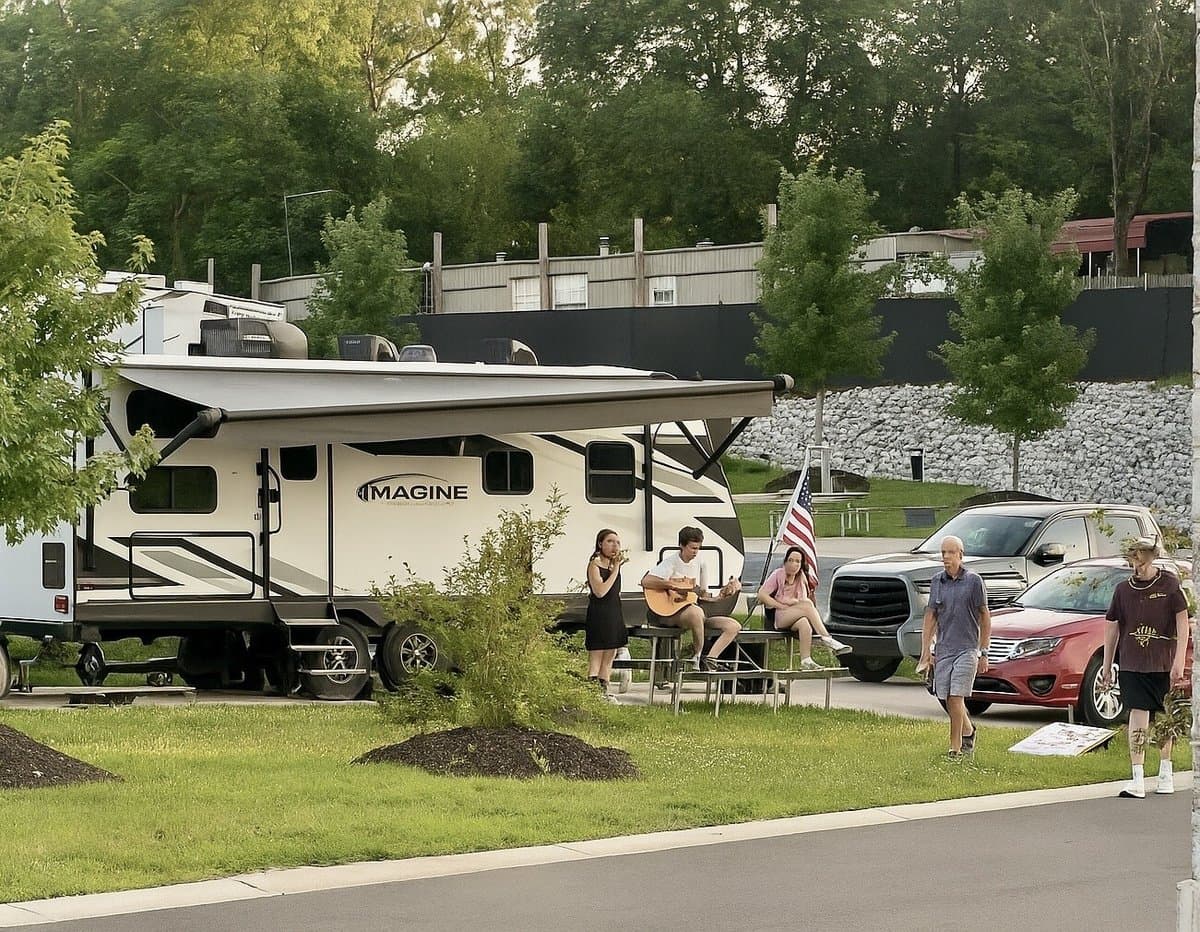 Finish Line RV Park (Hot Springs, Arkansas) photo