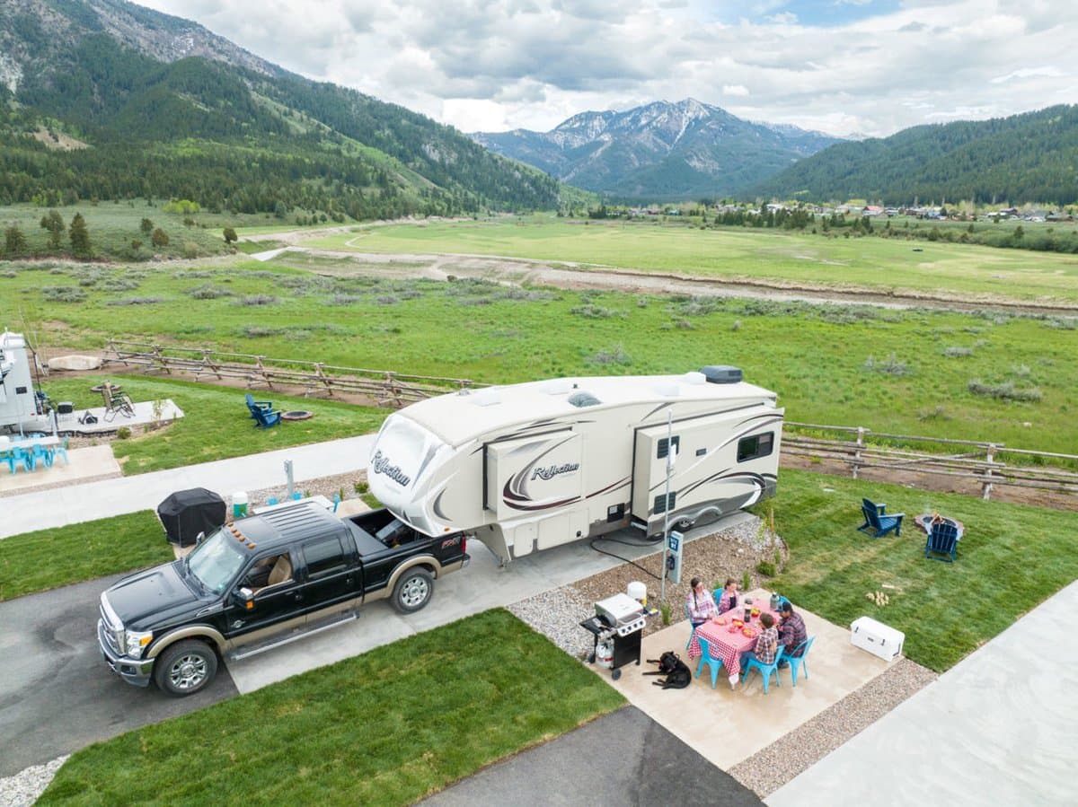 Alpine Valley RV Resort (Alpine, Wyoming) photo