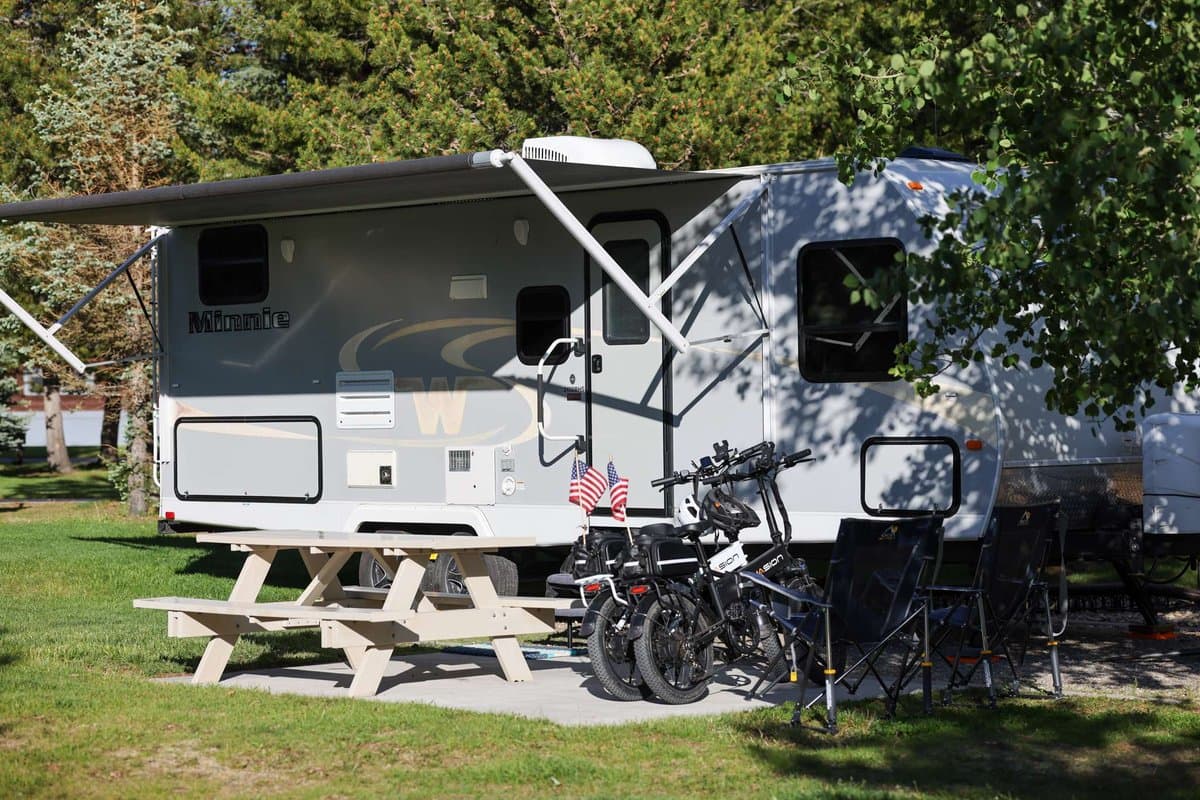 Yellowstone Grizzly RV Park