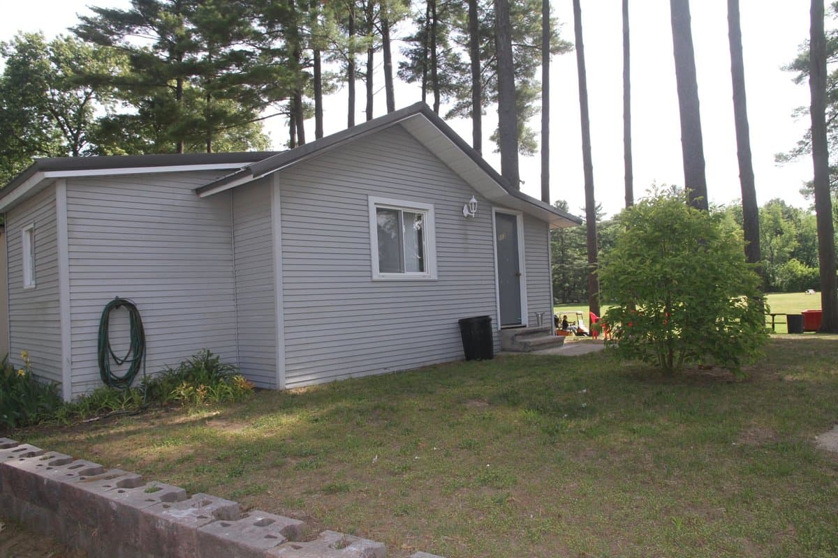 Lost Pines (Knox, Indiana) photo