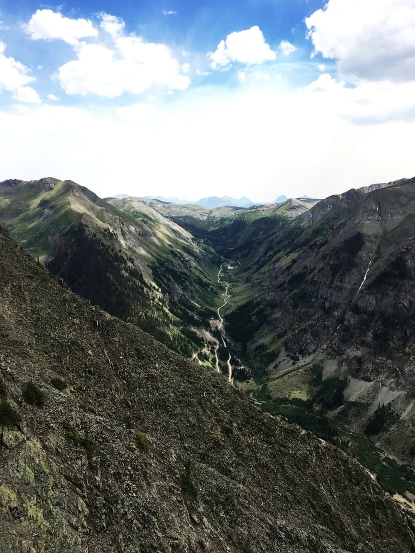 Red Mountain Motel & RV Park