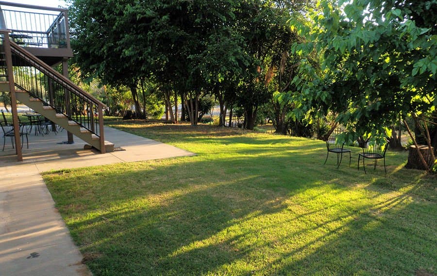 Lemon Cove Village RV Park Campground (Lemon Cove, California) photo