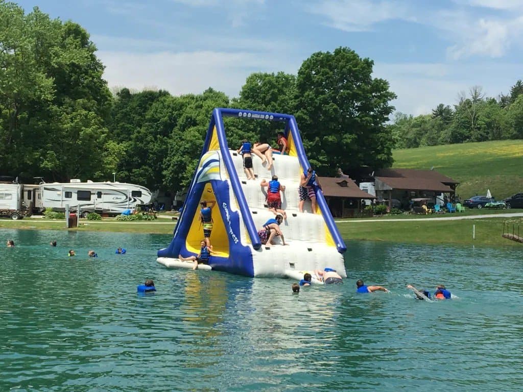 Rustic Knolls Campsites and Cabins (Mt Vernon, Ohio) photo