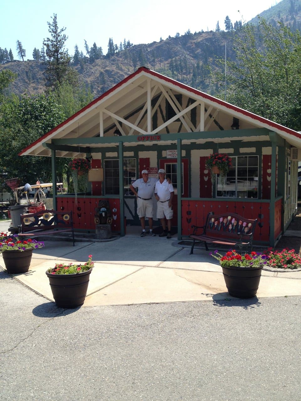 Icicle River RV Park (Leavenworth, Washington) photo