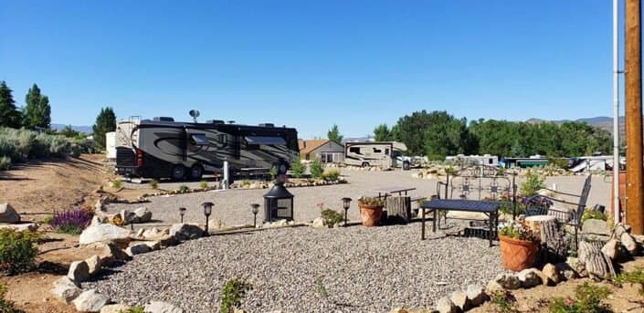 Meadowcliff Lodge Coleville KOA