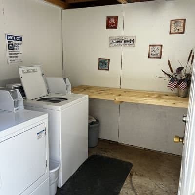 Custer Crossing Campground and Last Stand Cafe