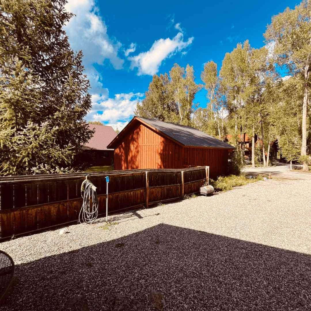 The Cozy Lake City RV