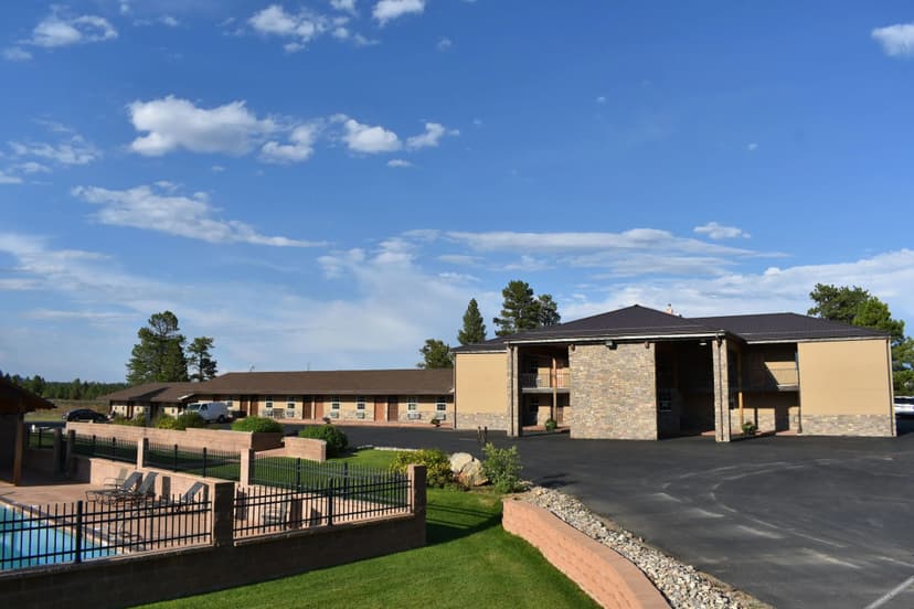 Bryce Canyon Pines Campground