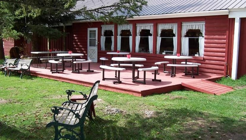 Campfire Lodge Resort