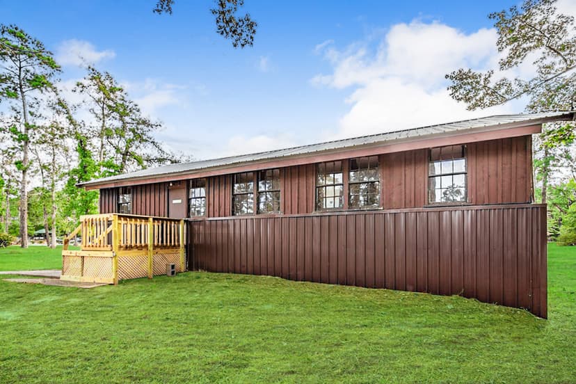 Bundick Lake Retreat and RV