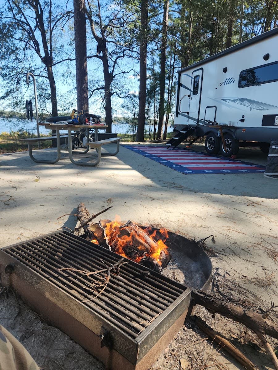 Oconee Point Campground
