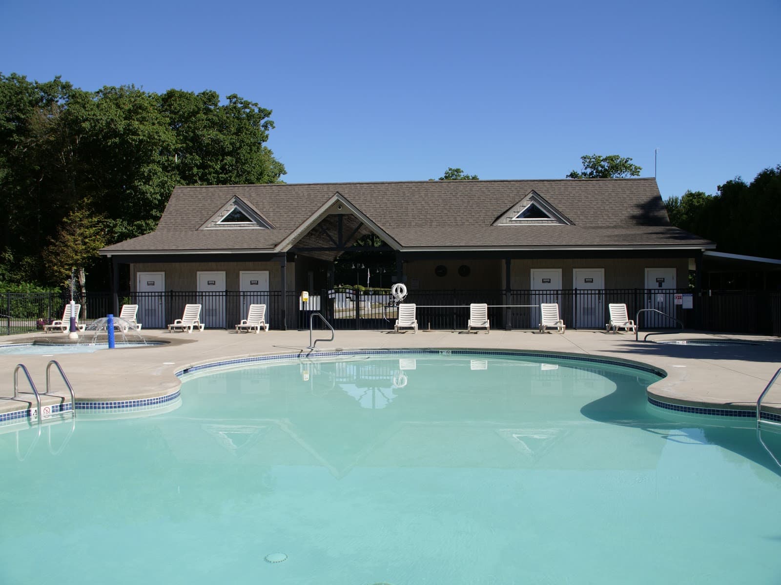 Sea-Vu West Resort RV Park and Campground