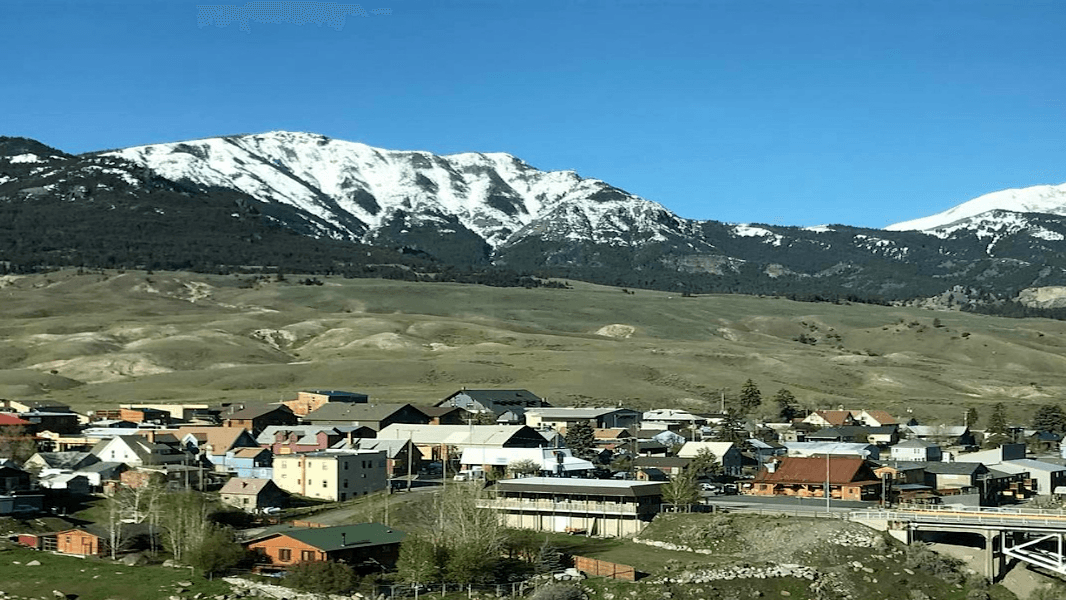 Sun Outdoors Yellowstone North - Gardiner, MT