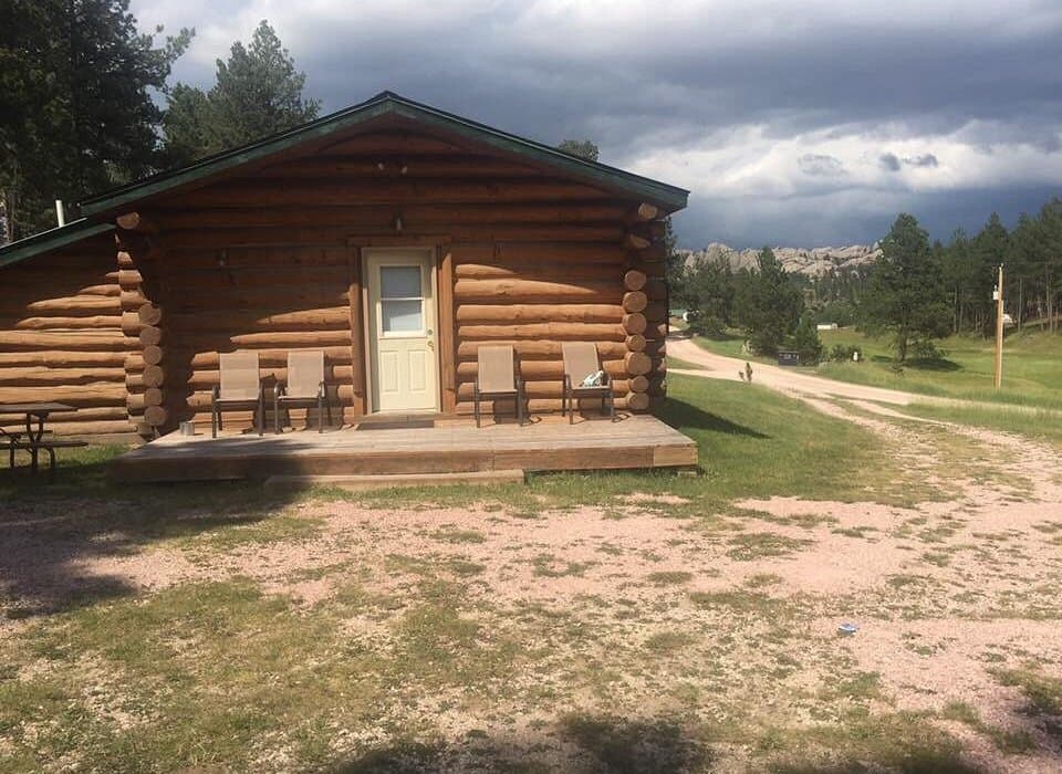 Custer Mountain Cabins & Campground - Custer, SD