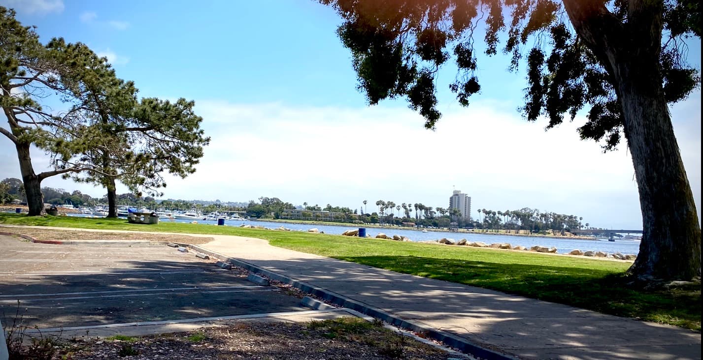 Paradise point beach