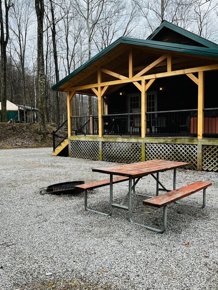 Revelle's River Resort