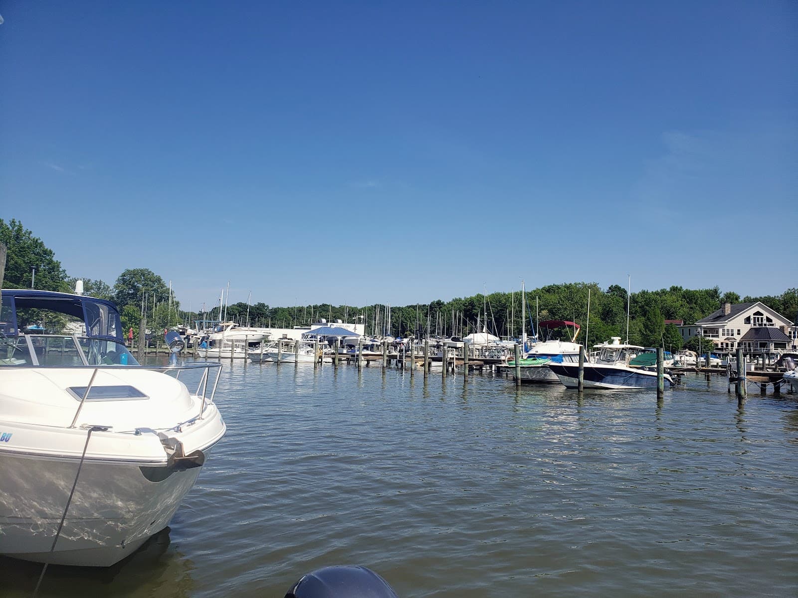 Charlestown Manor Beach And Campground