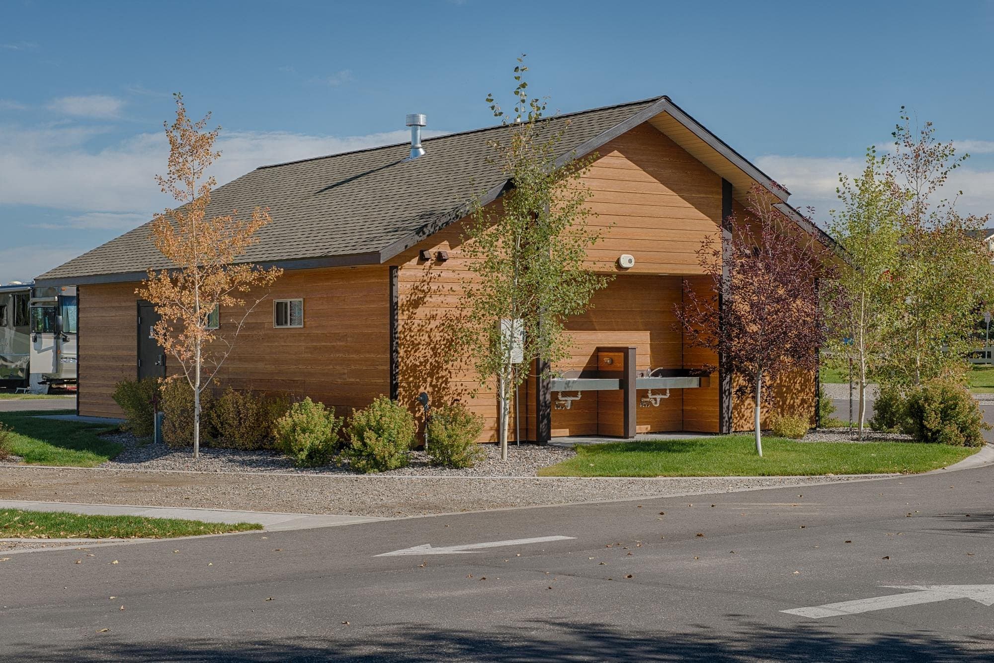 Yellowstone Grizzly RV Park - West Yellowstone, MT