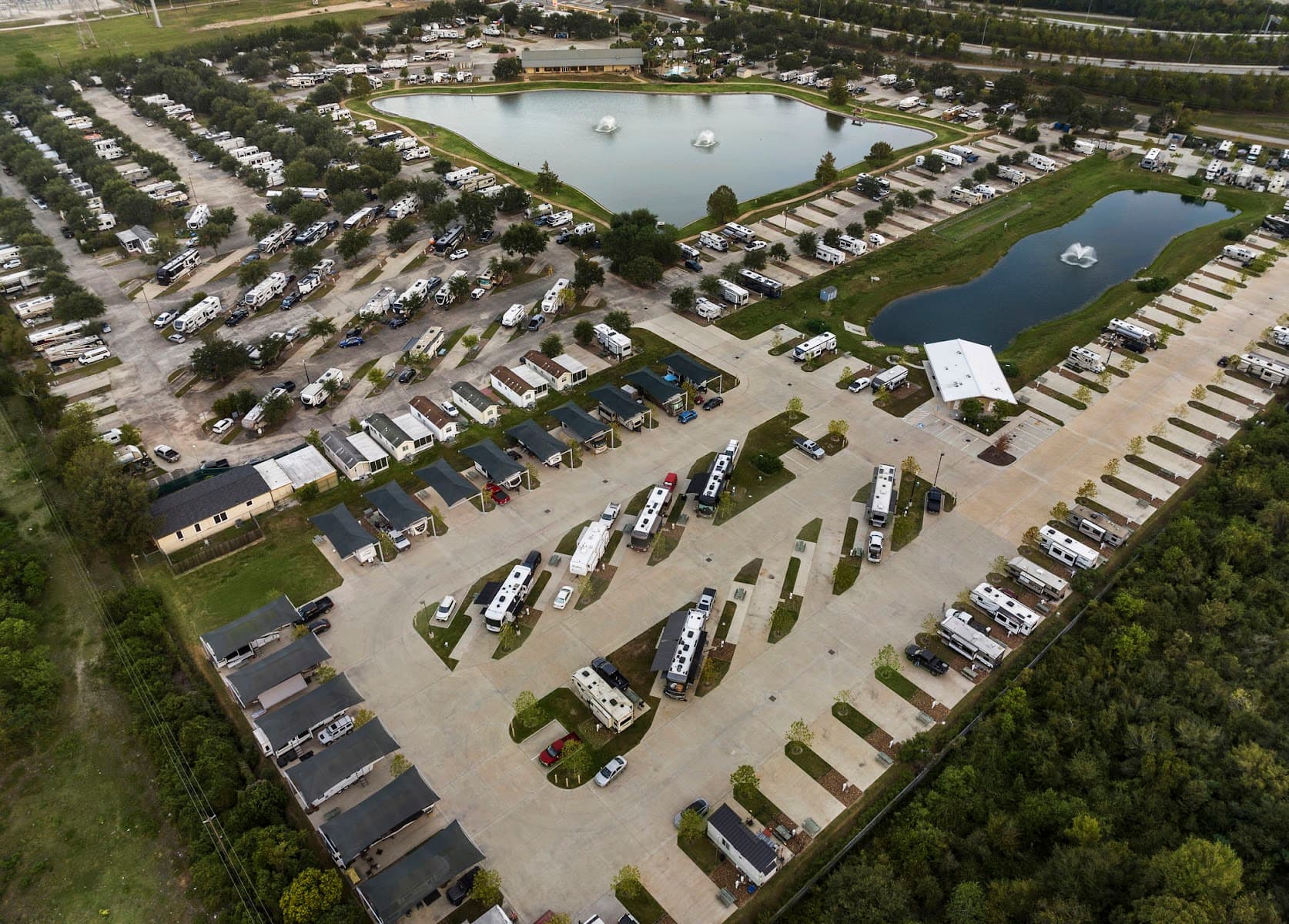 Lakeview RV Resort by QRV