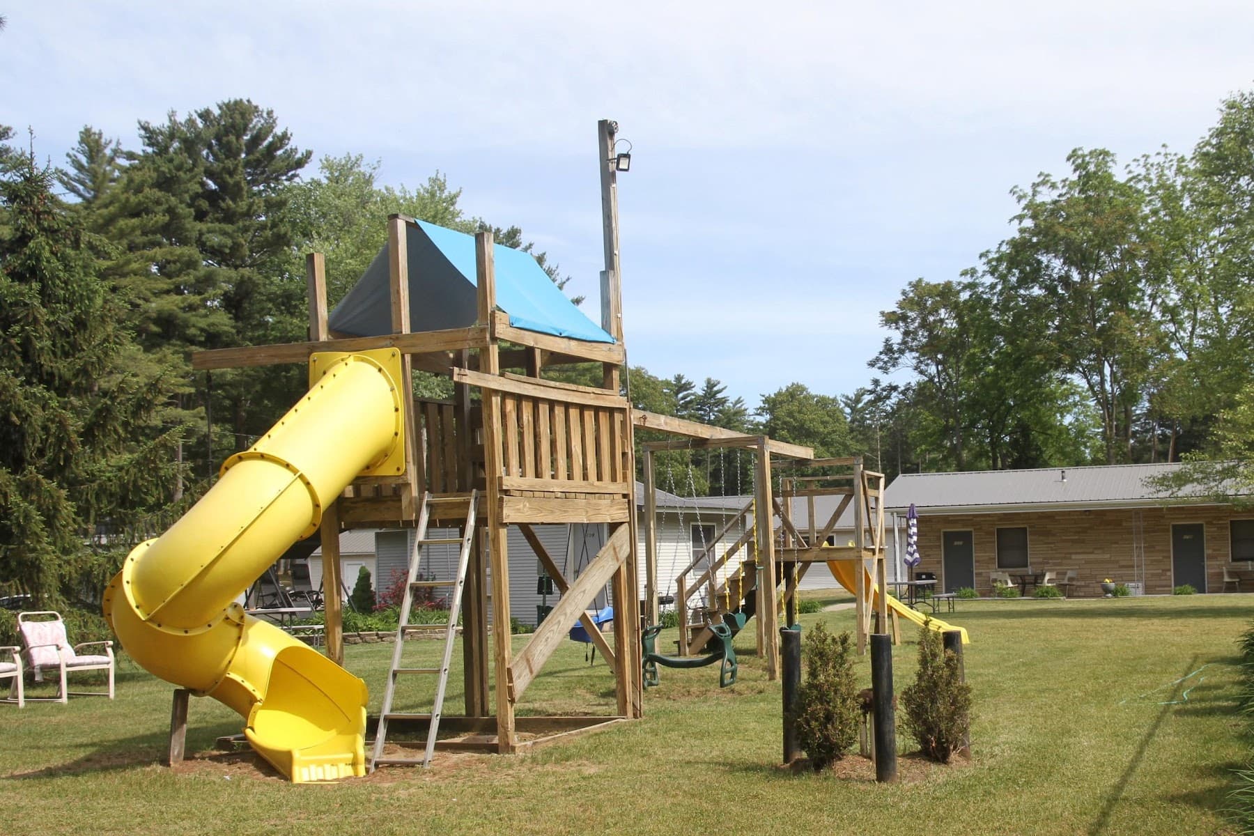 Lost Pines - Knox, IN