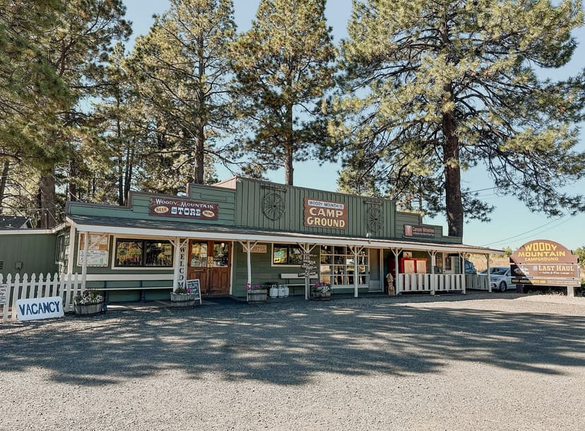 Woody Mountain Campground and Bed & Breakfast