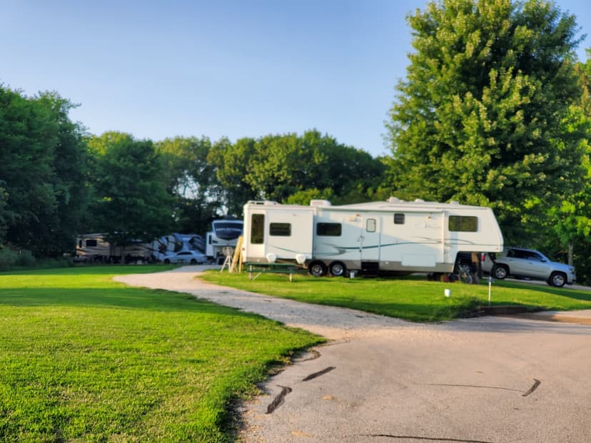 Oak Valley Campground & RV Resort