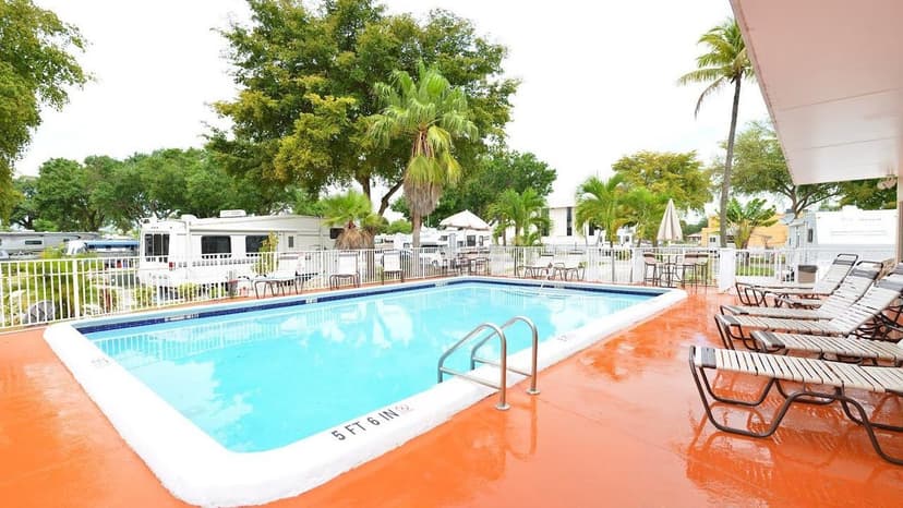 Encore Sunshine Holiday