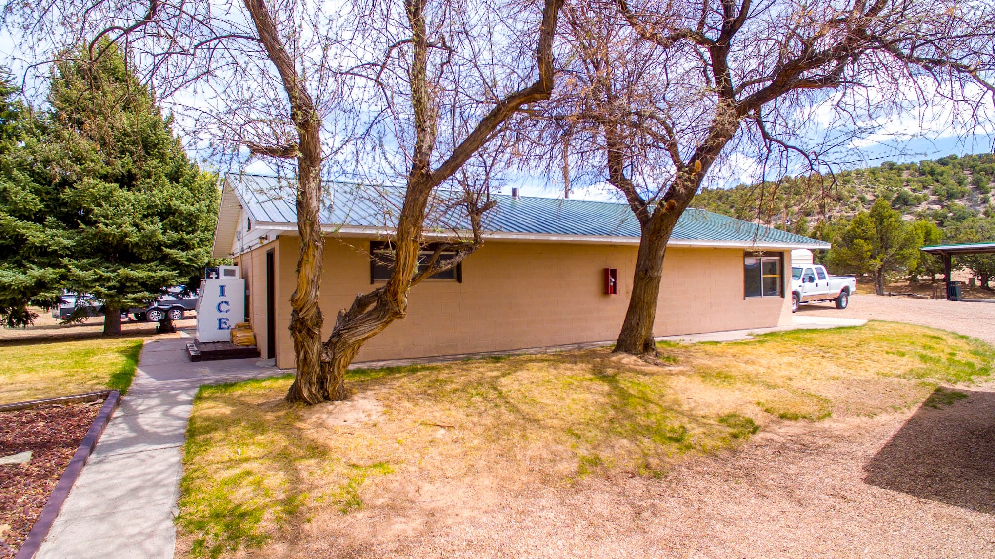 Lakeview Cove RV Campground - Duchesne, UT