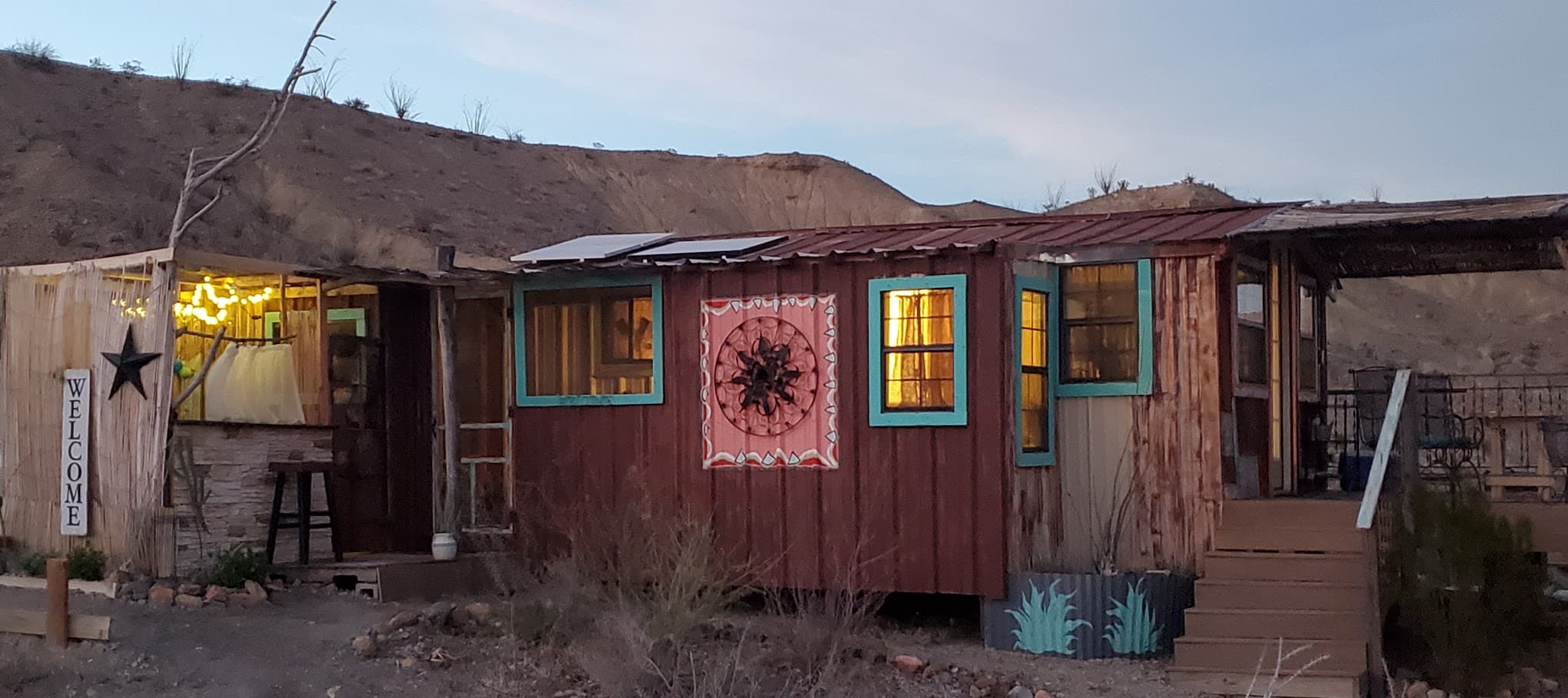 Mel's Place cabin & camp