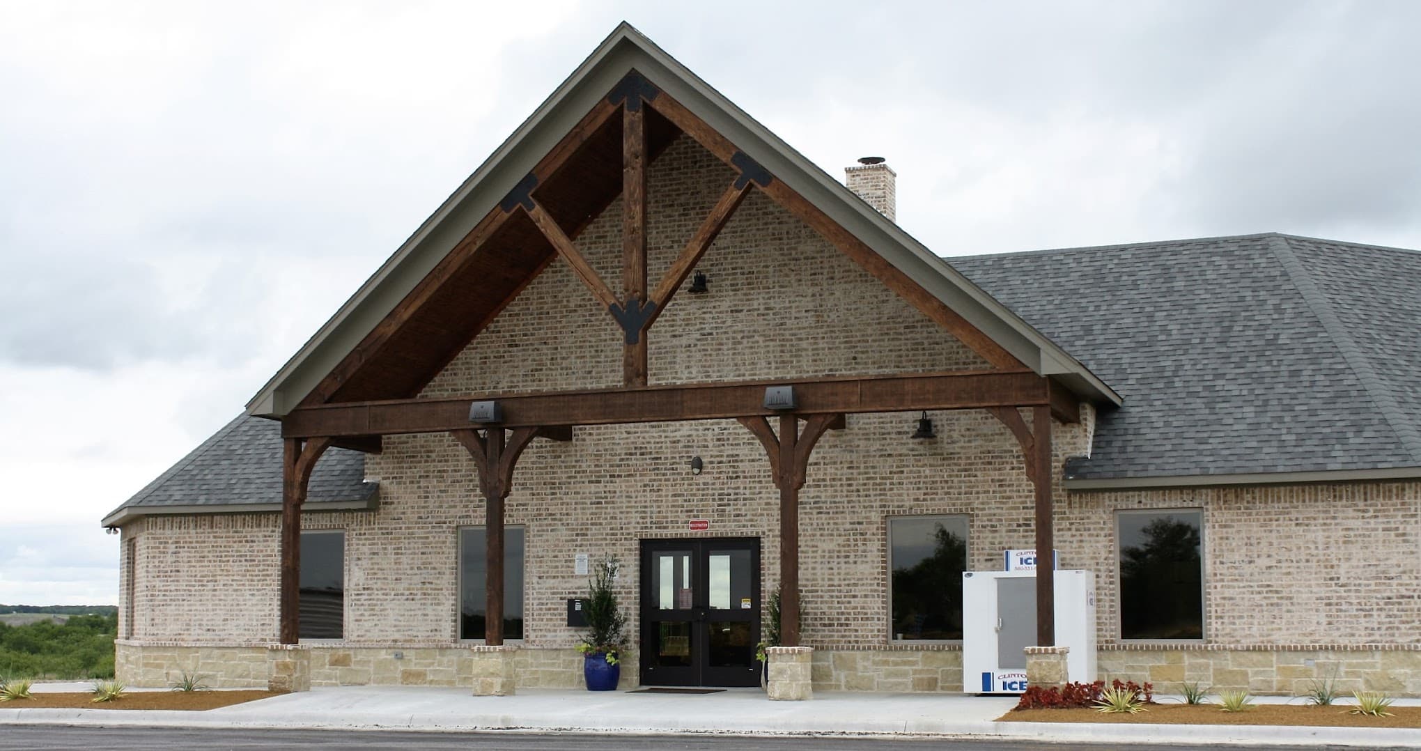 By The Lake RV Park/Resort