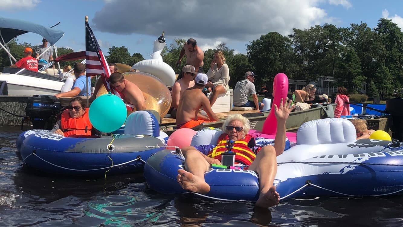 River Beach RV Resort