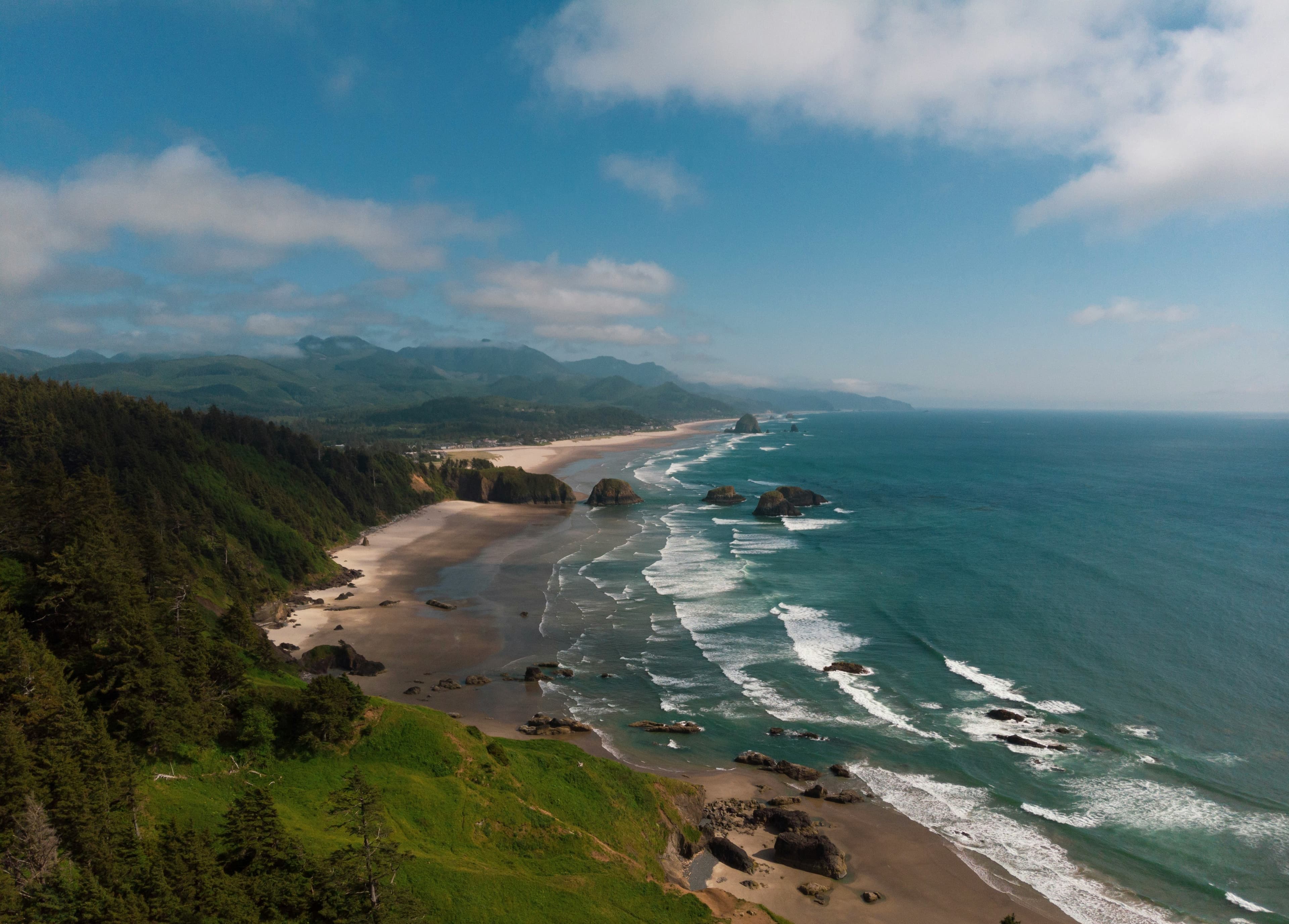 Scenic Oregon coastline at sunrise near Cannon Beach