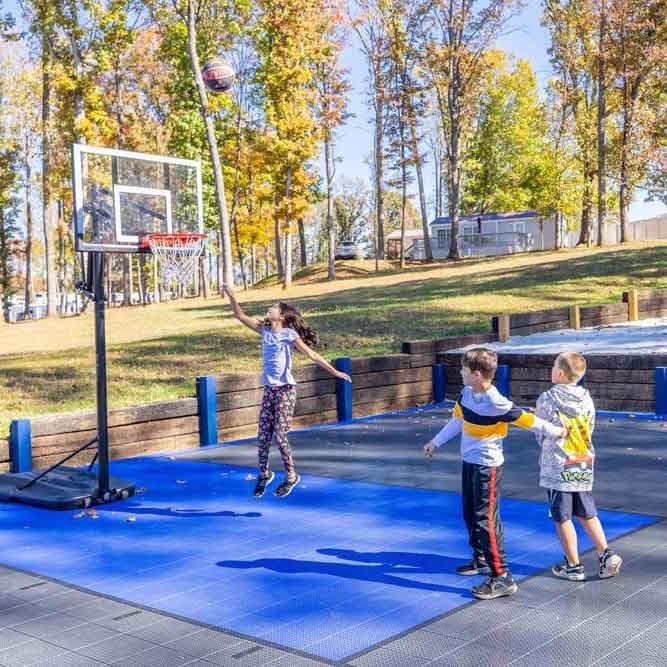 MADISON VINES RV RESORT & COTTAGES