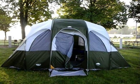 Whispering Hills Jellystone Park Camp Resort (Big Prairie, Ohio) photo