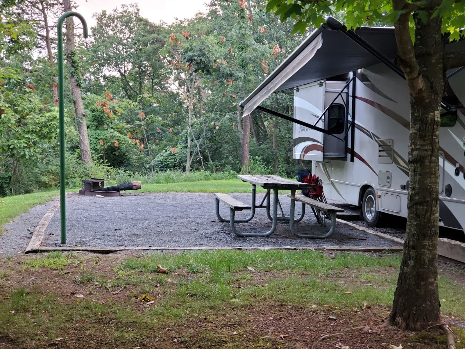 Seven Points Campground- Senoia Camp Loop