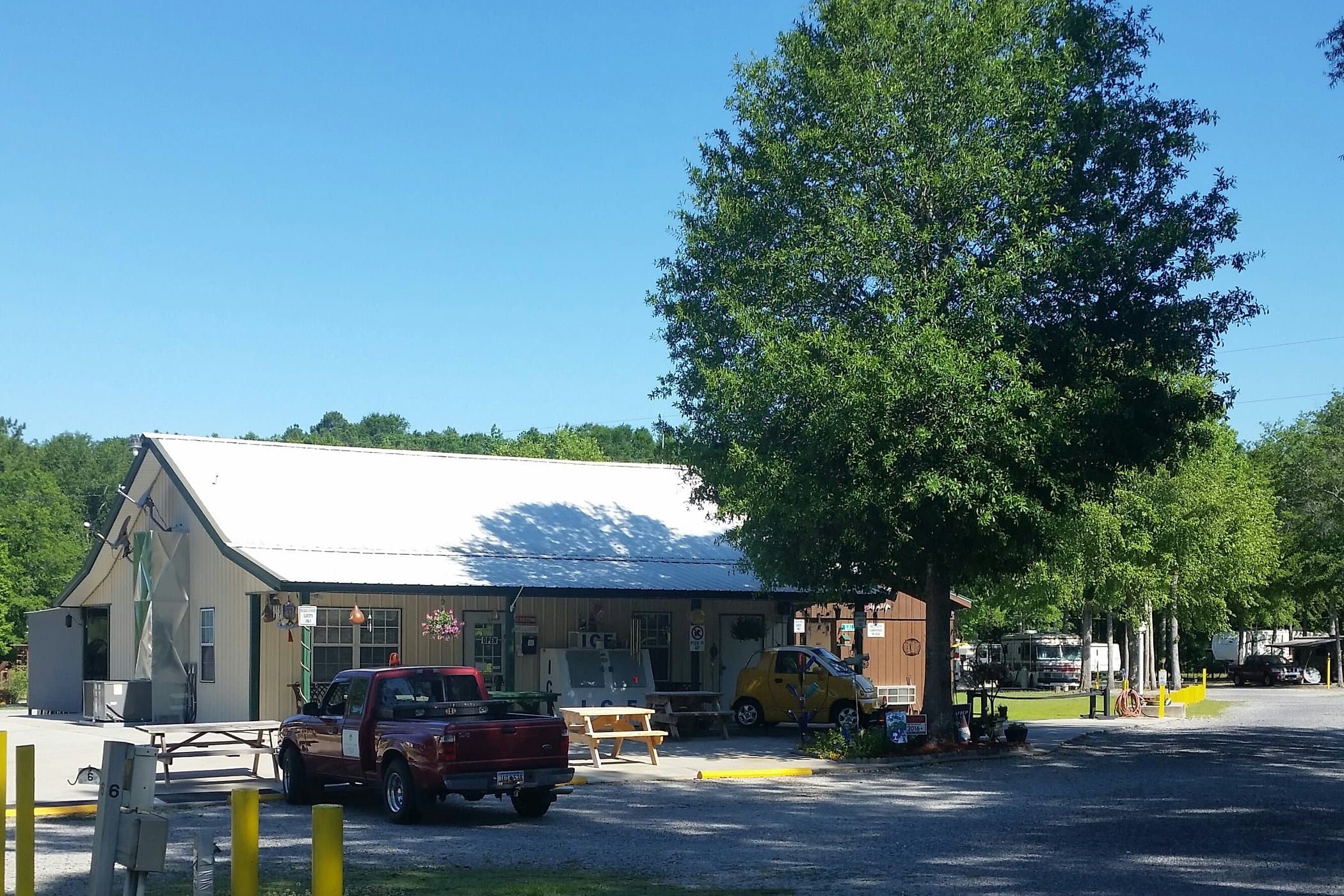 Jolly Acres Camp & Storage