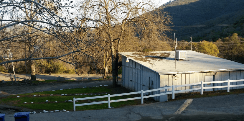 Lakeridge Camping & Boating Resort