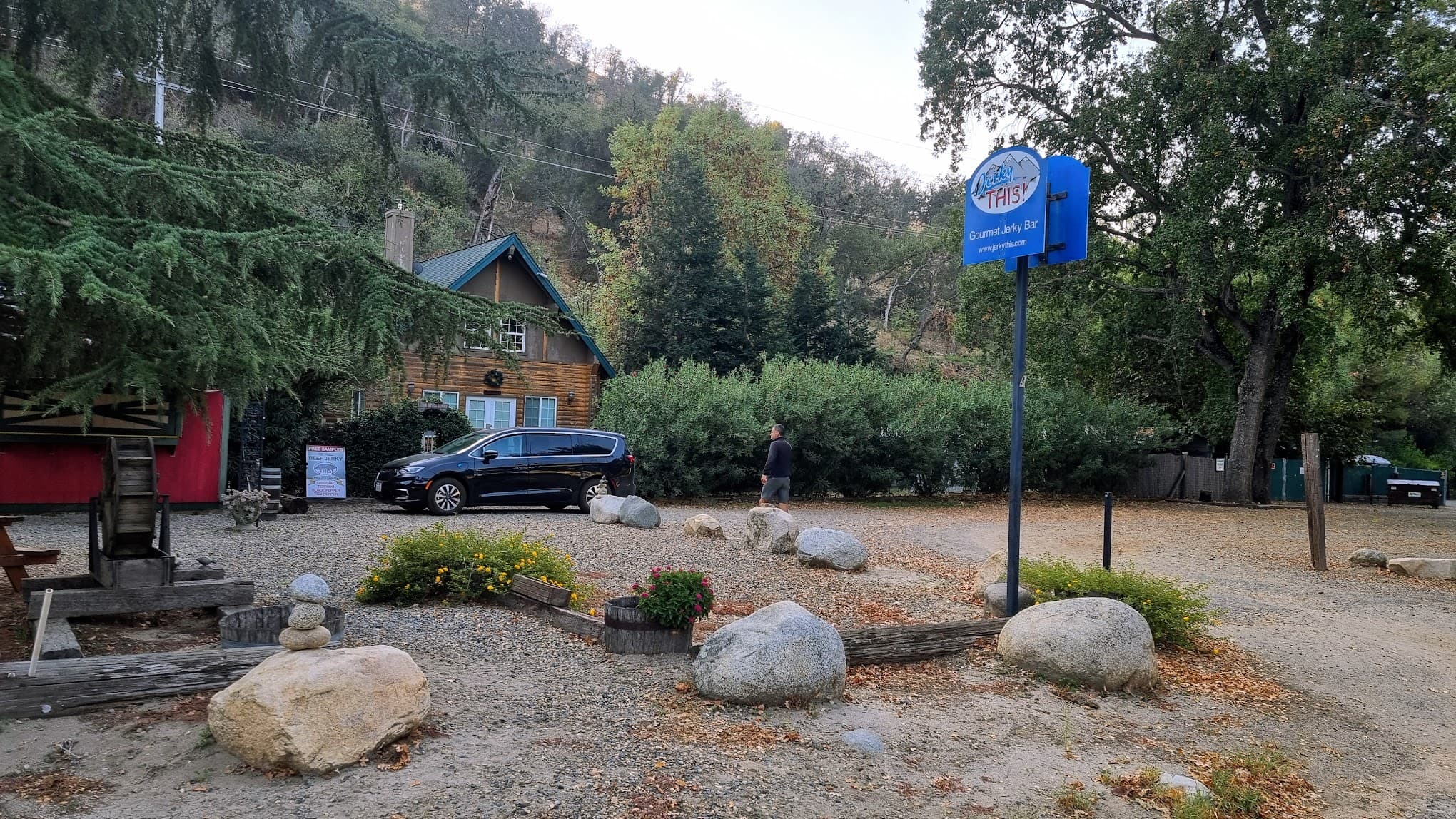 Kaweah Oaks Campground