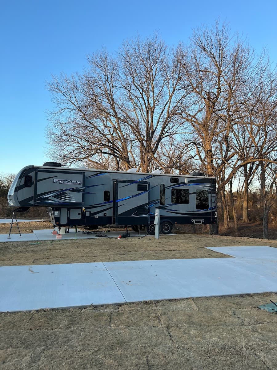 Pecan Hollow RV Park