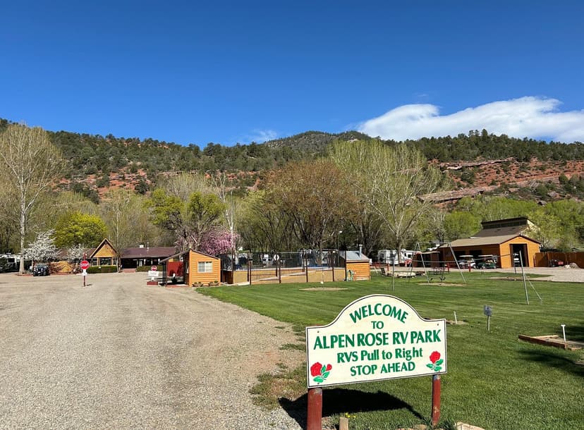 Alpen Rose RV Park