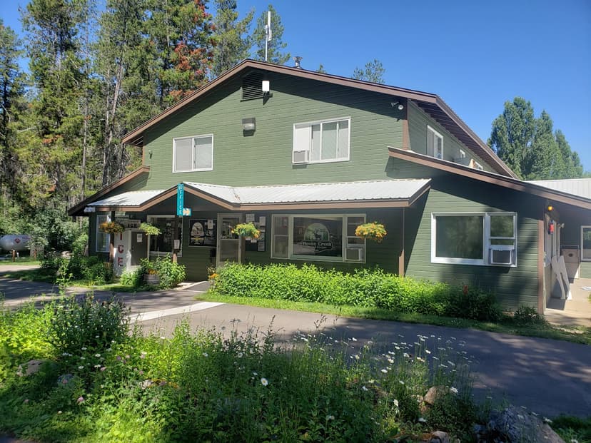 Moose Creek RV Resort and Bed & Breakfast